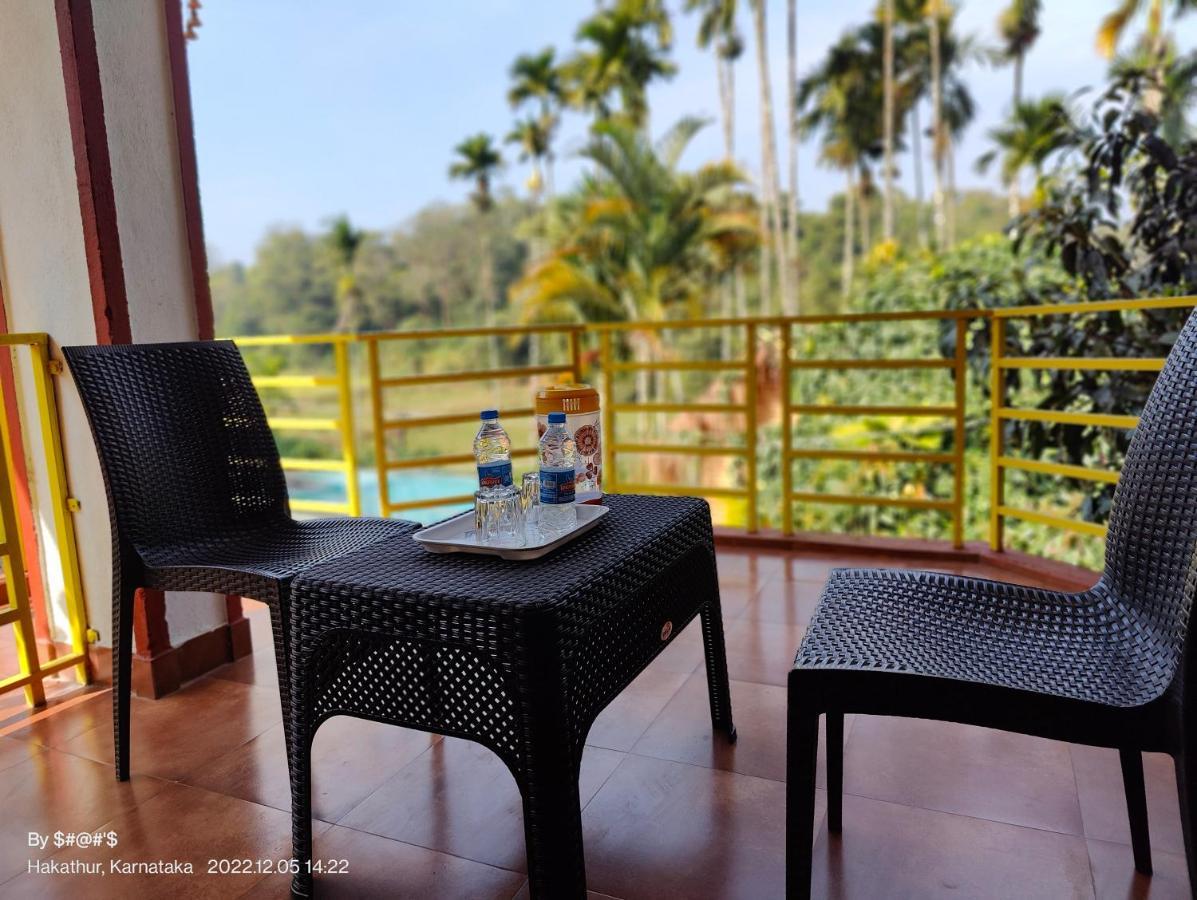 Pool Side Villa'S Of Coorg Madikeri Exterior photo