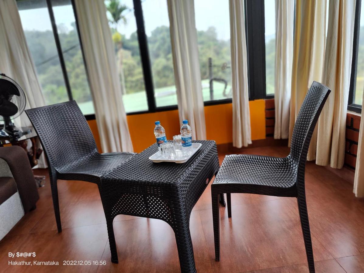 Pool Side Villa'S Of Coorg Madikeri Exterior photo
